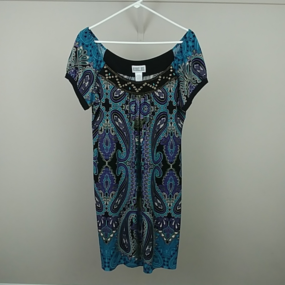 Like NEW Multicolored Paisley MIDI Dress 10